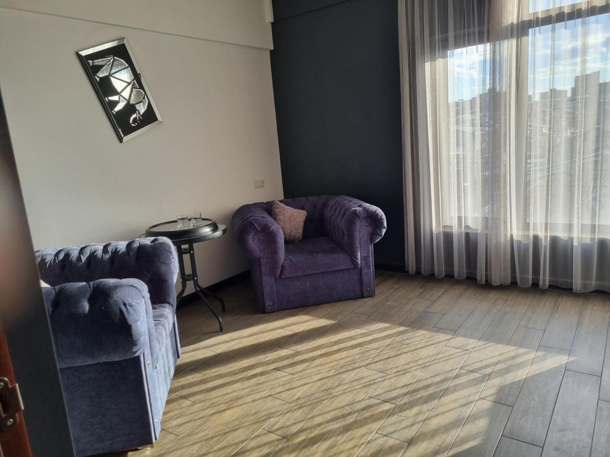 יירבאן Day Inn Hotel מראה חיצוני תמונה