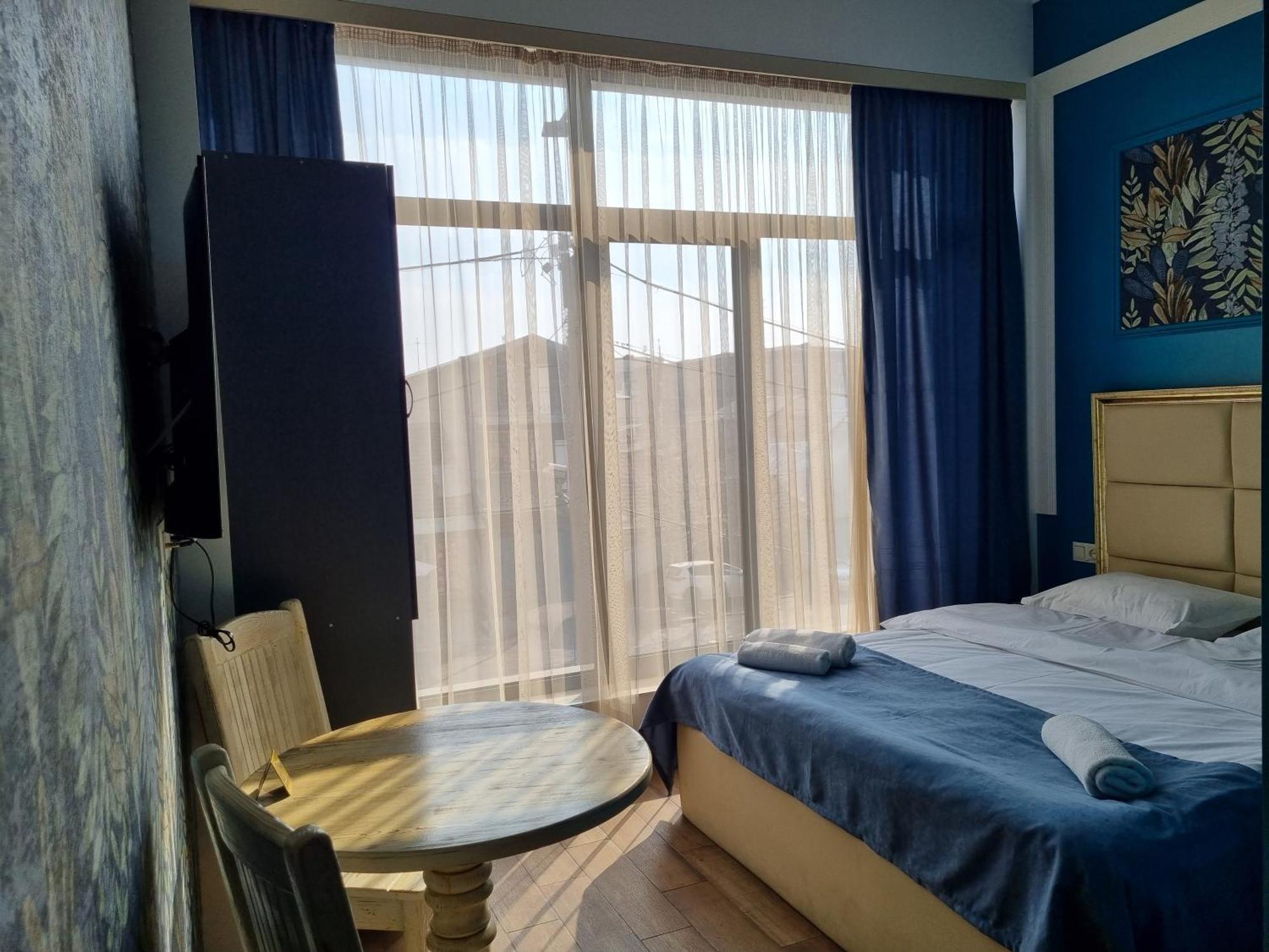 יירבאן Day Inn Hotel מראה חיצוני תמונה