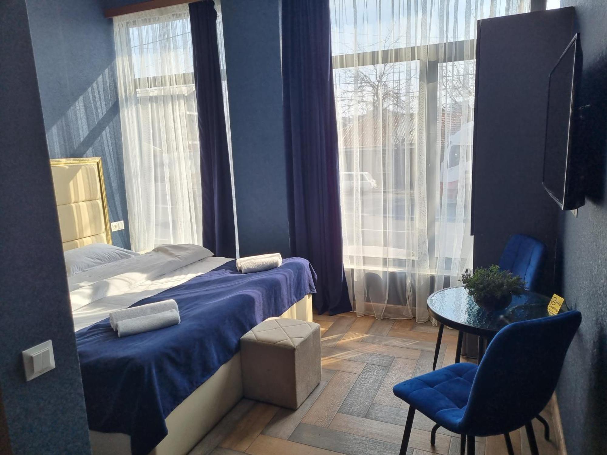 יירבאן Day Inn Hotel מראה חיצוני תמונה