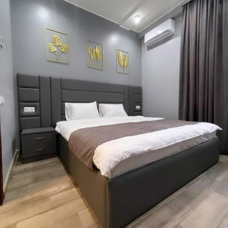 יירבאן Day Inn Hotel מראה חיצוני תמונה